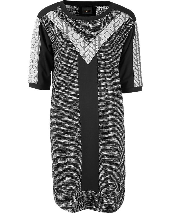 Strickkleid