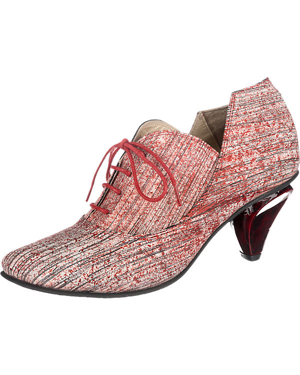 Lisa Tucci Pumps