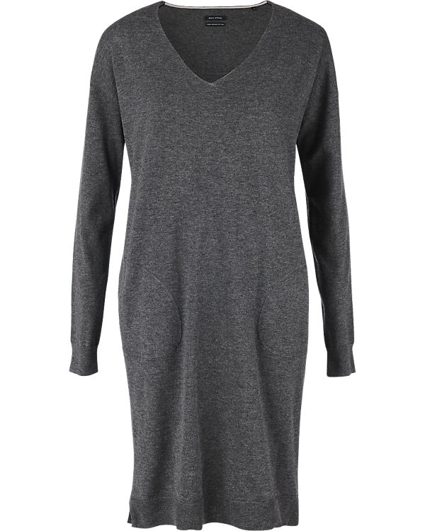 Strickkleid