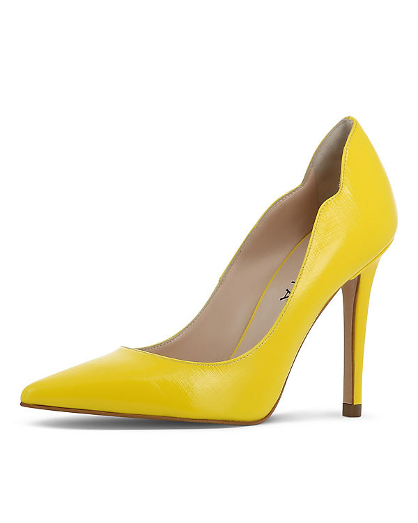 Evita Shoes Pumps
