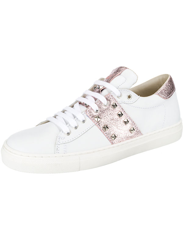 Clic Sneakers