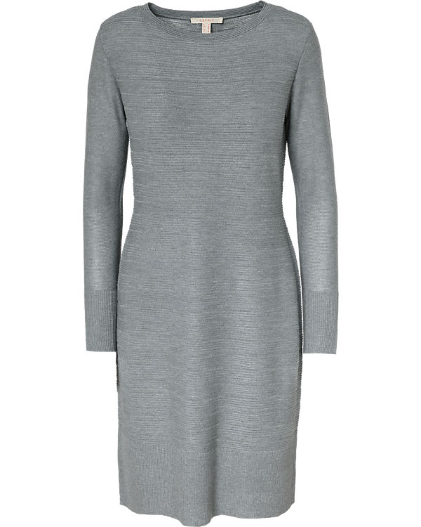 Strickkleid