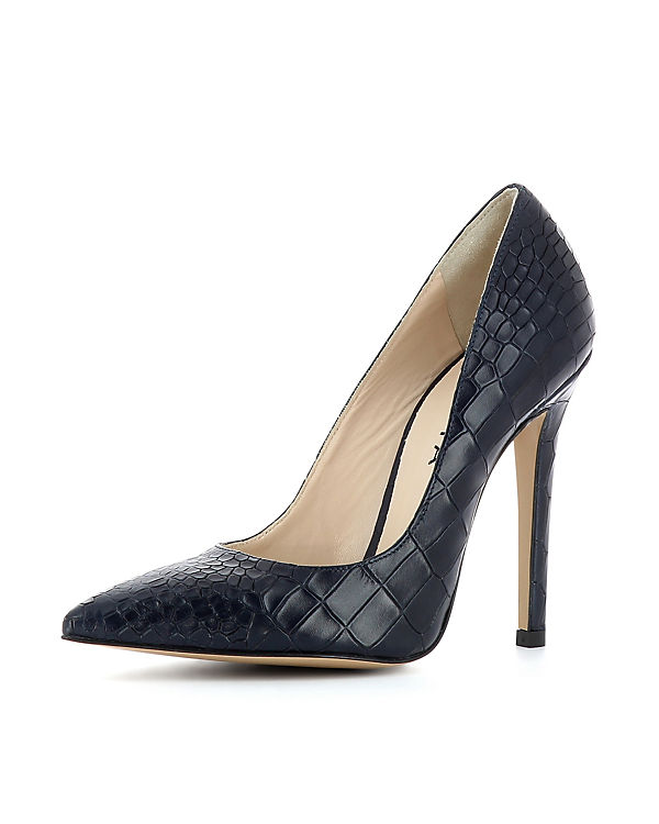 Evita Shoes Pumps