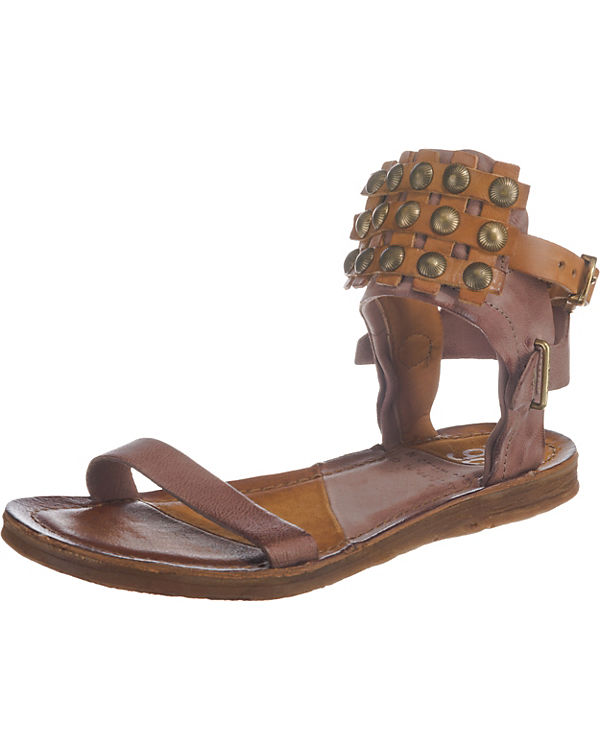Klassische Sandalen